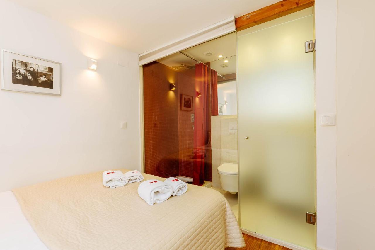 Rent4Rest Bairro Alto Charming 1Bd Apartment Lisboa Kültér fotó