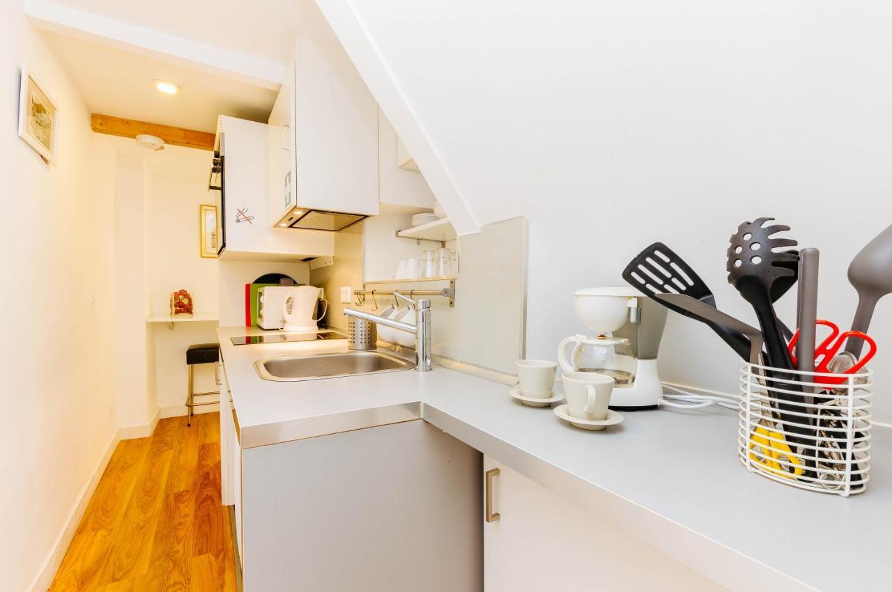 Rent4Rest Bairro Alto Charming 1Bd Apartment Lisboa Kültér fotó